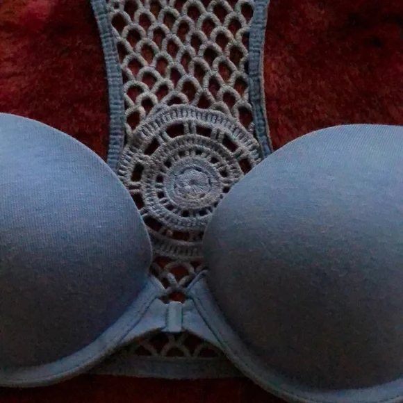 Pretty blue Victoria’s Secret Very Sexy Push Up Bra 💙 - Picture 2 of 9